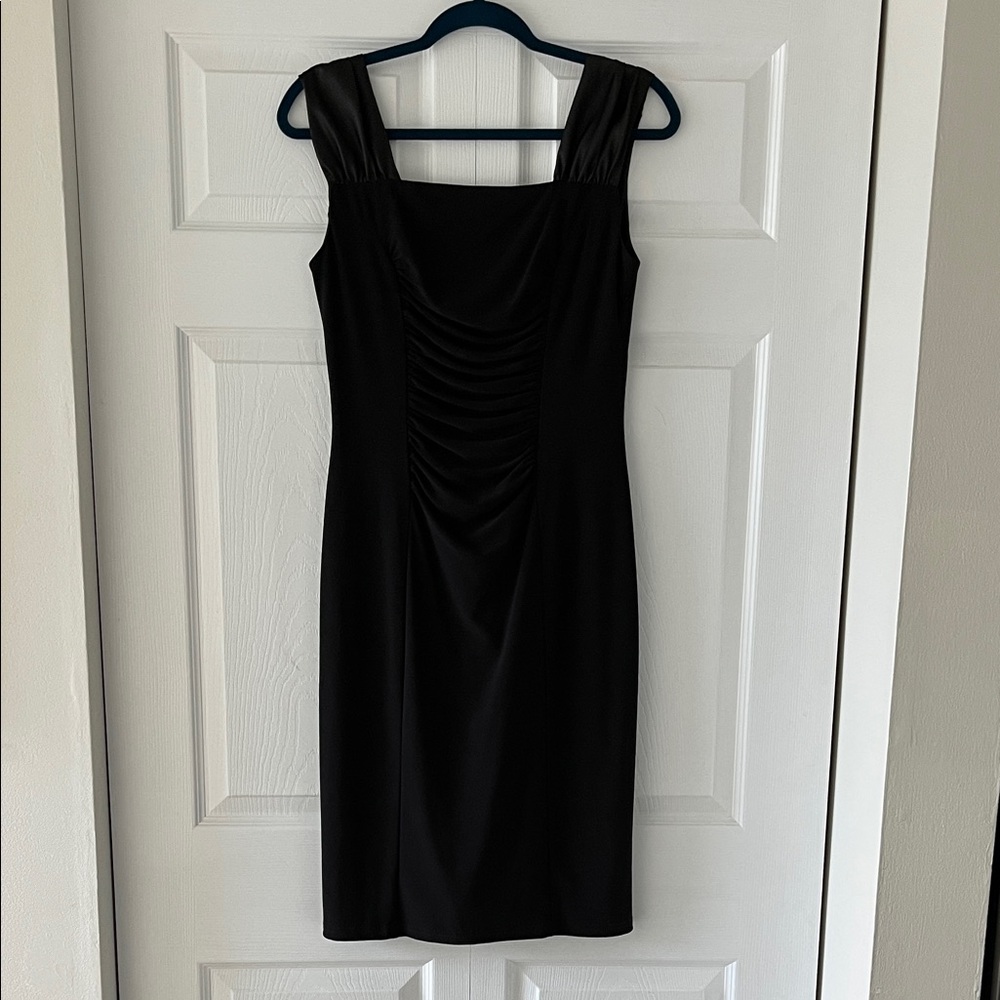 Elegant Black Sleeveless Dress